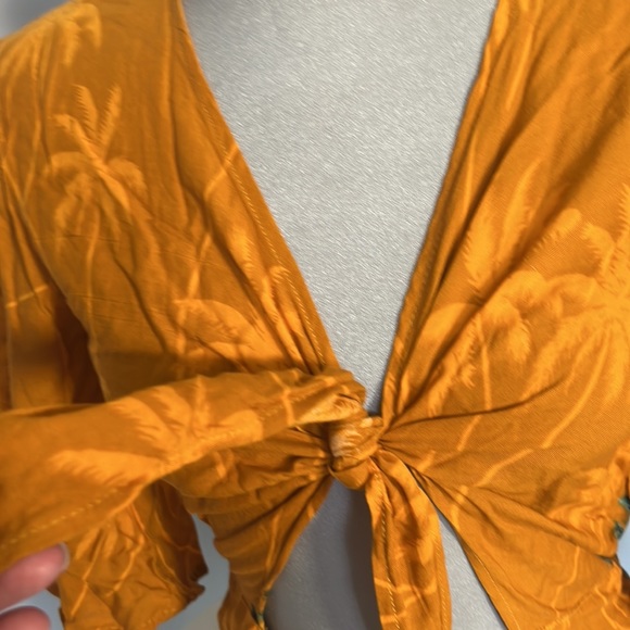 Tie front tropical burnt orange romper - Picture 2 of 8
